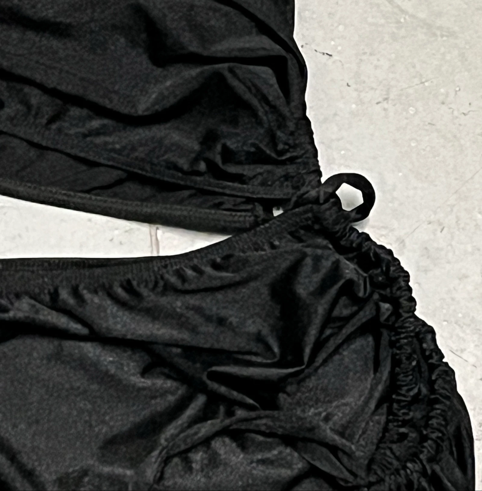 Vestido largo negro abierto  – photo 11